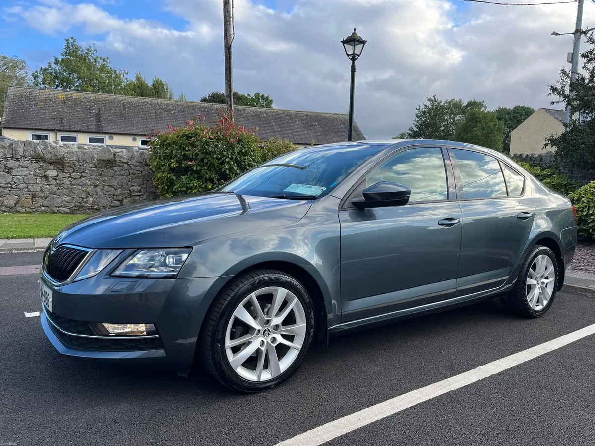2017 SKODA OCTAVIA 1.6 TDI NCT + TAX - Image 1