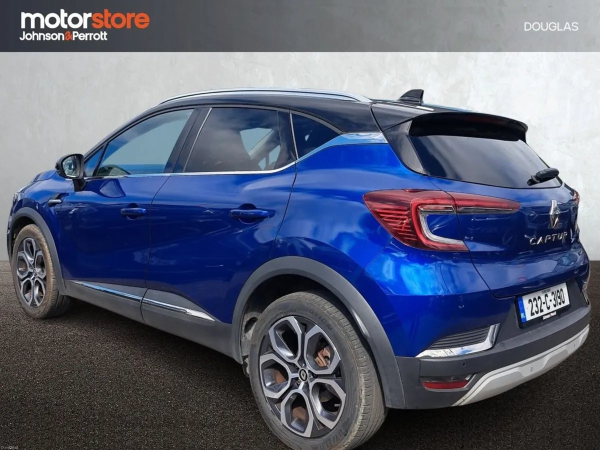 Renault Captur E-TECH Hybrid 145 Auto Techno - Image 2