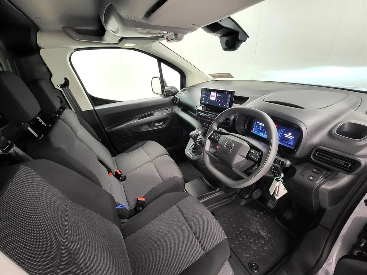 Citroen Berlingo BlueHDi 100 MWB 5 seats S&S Plus - Image 4