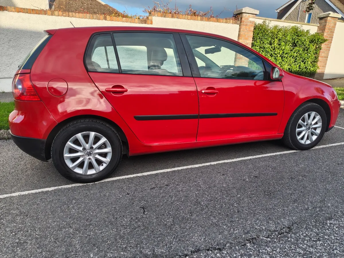 VW Golf 2008 Automatic - €2,950 - Image 1