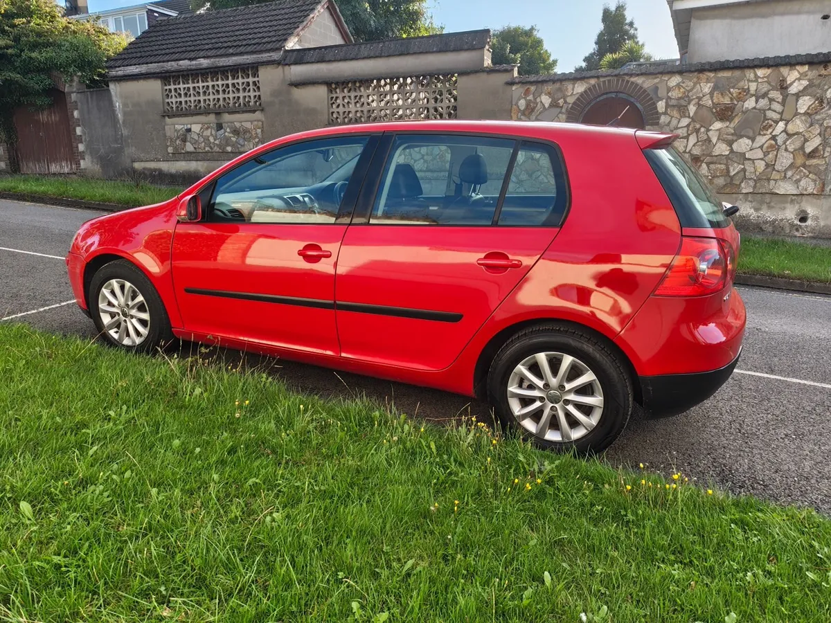 VW Golf 2008 Automatic - €2,950 - Image 5