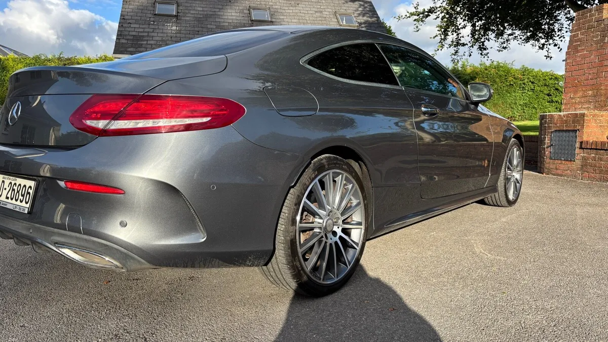 2016 Mercedes-Benz C220d Coupe Premium Line - Image 3