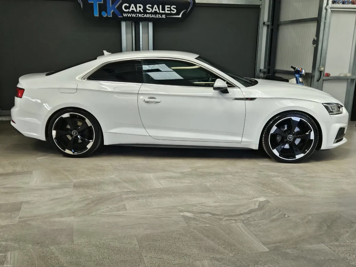 17 AUDI A5 S LINE COUPE 190 BHP - Image 2