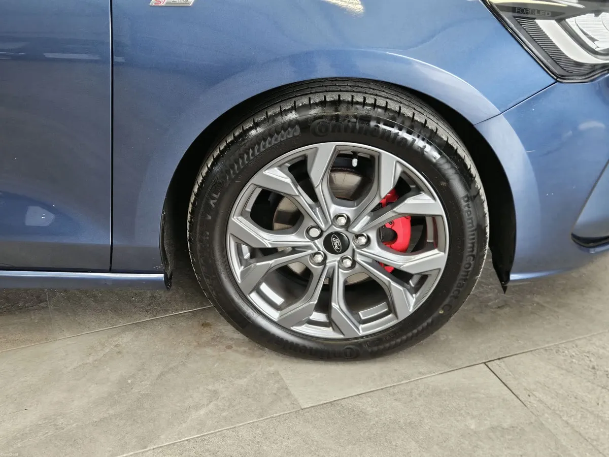 232 FORD FOCUS ESTATE ST-LINE EDITION - Image 6
