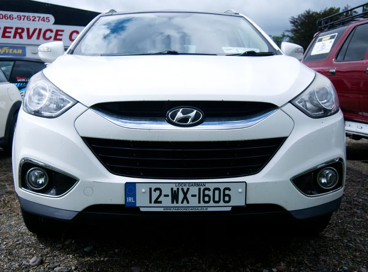 Hyundai ix35 2012 1.7 Diesel Sport 2WD - Image 2