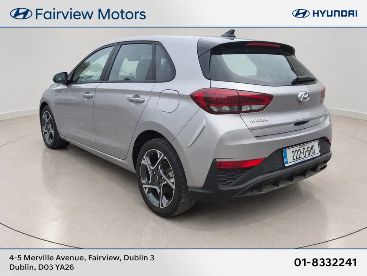 Hyundai i30 NLINE 5DR PETROL - Image 4