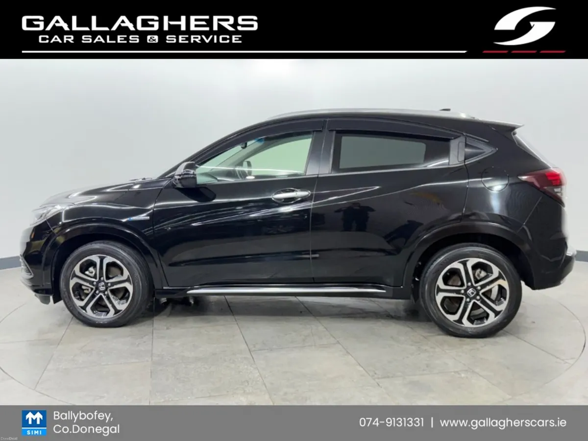 Honda Vezel Z 1.5 PETROL HYBRID AUTOMATIC HALF LEA - Image 5