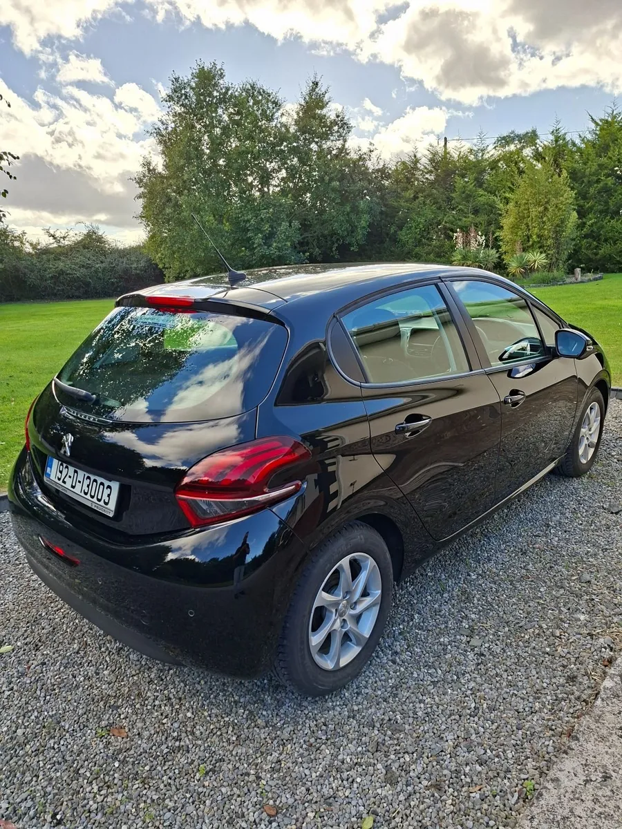 2019 Peugeot 208 1.2L - Image 4