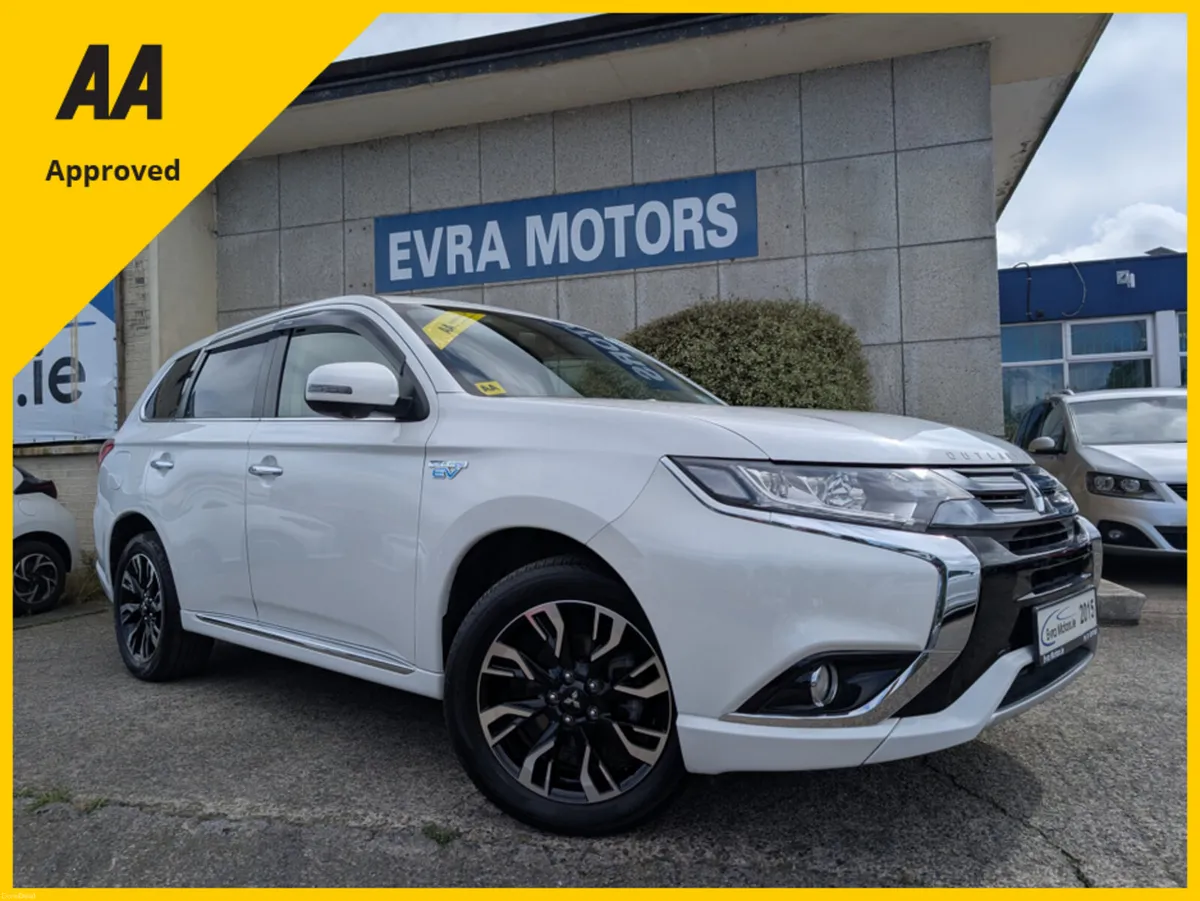 Mitsubishi Outlander G PREMIUM 4WD HYBRID PHEV AUT - Image 2