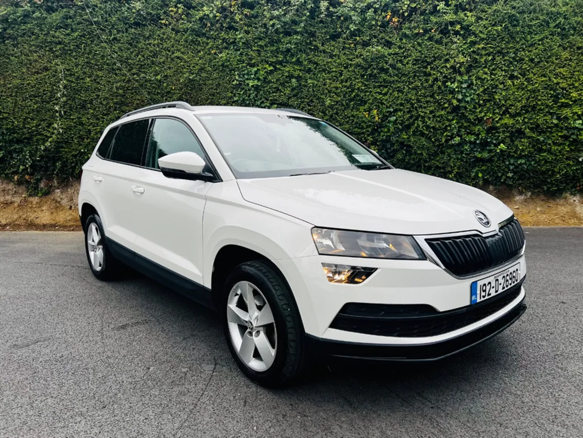 Skoda Karoq 1.0 TSI SE 115PS 5DR - Image 1