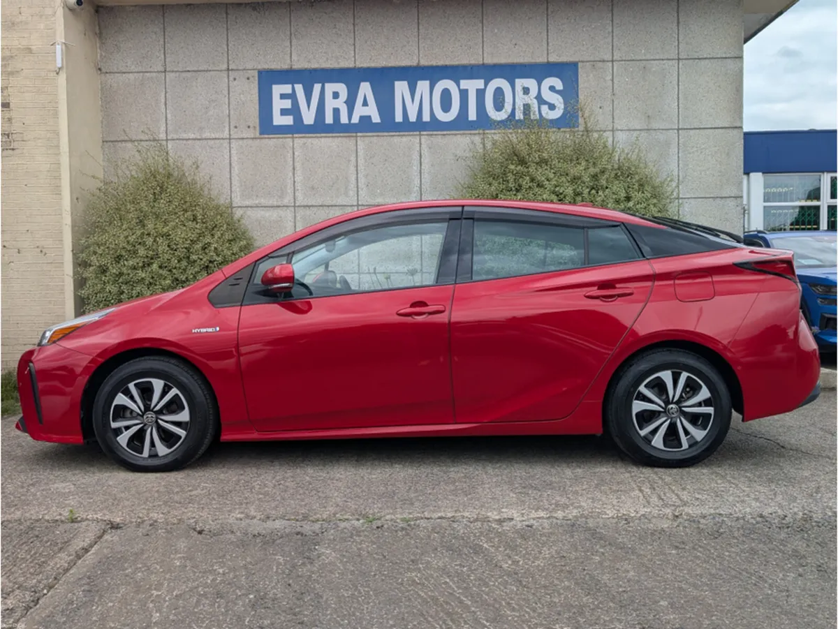 Toyota Prius HYBRID AUTOMATIC 1.8 PETROL //LOW MIL - Image 5