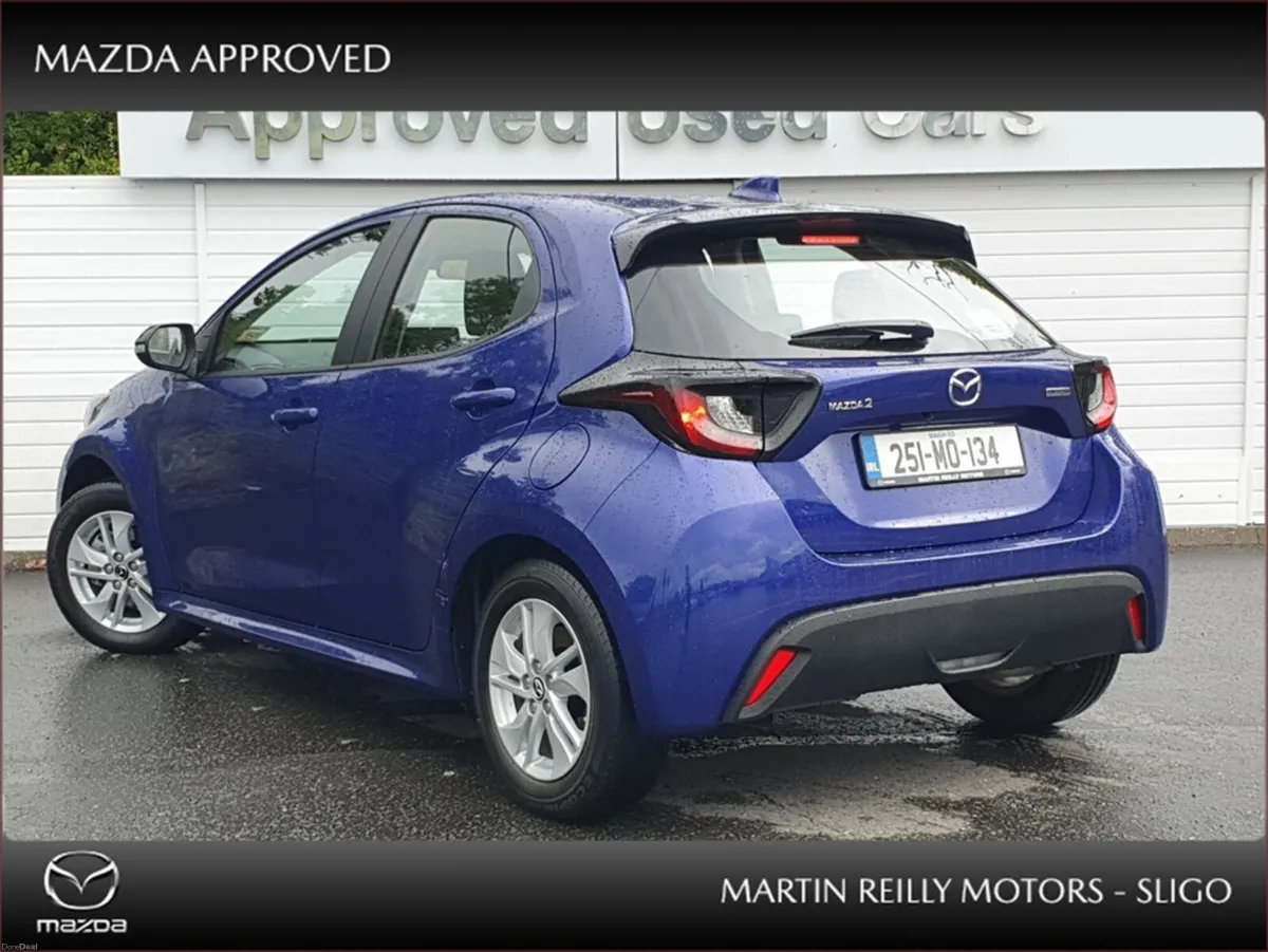 Toyota Yaris Mazda 2 1.5 Centre-Line Hybrid - Image 3