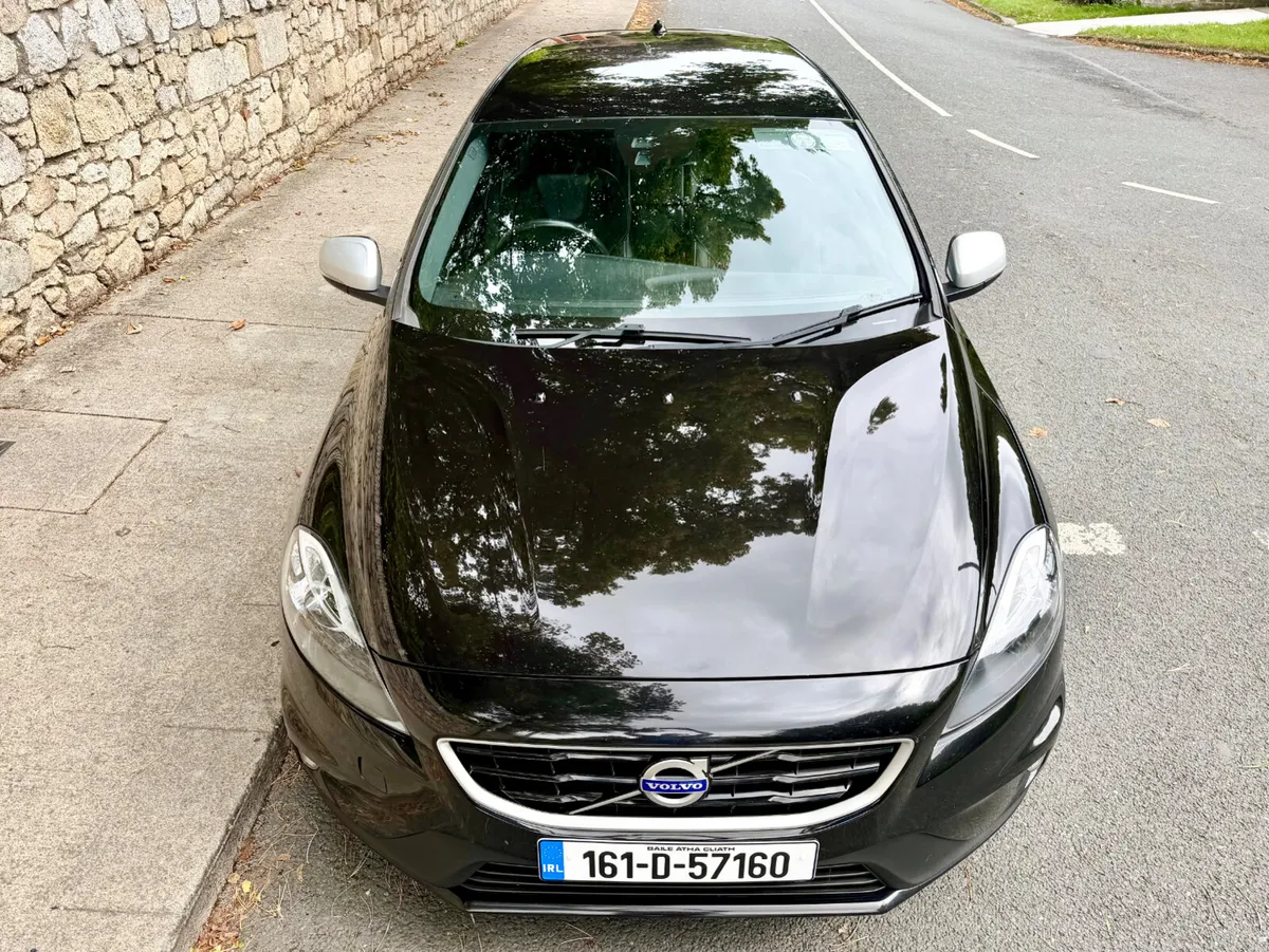 Volvo V40 2016!! R-LINE!! - Image 6