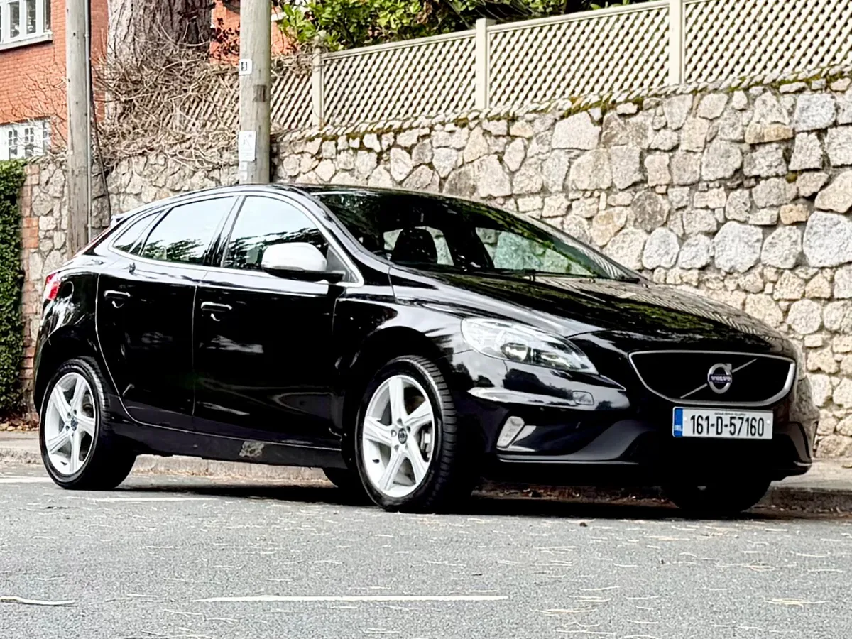 Volvo V40 2016!! R-LINE!! - Image 2