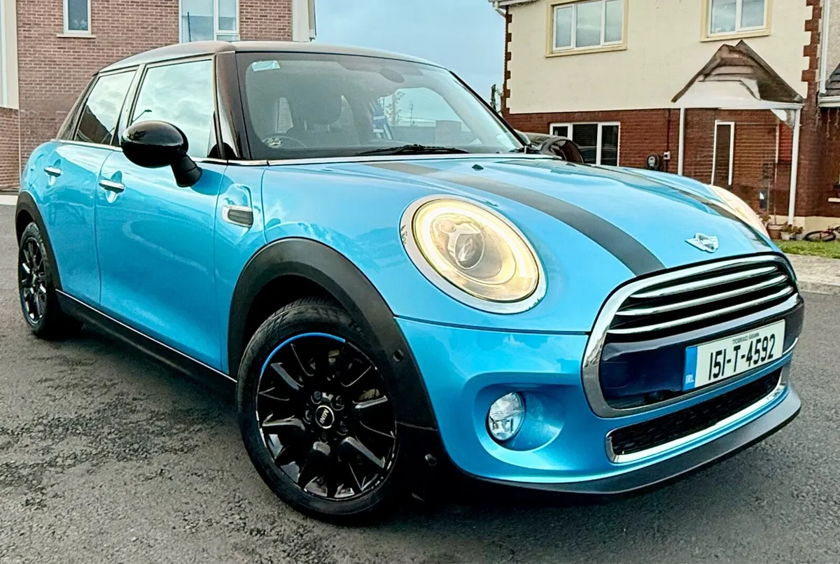 Deposit taken. Mini Cooper Automatic  High Spec - Image 5