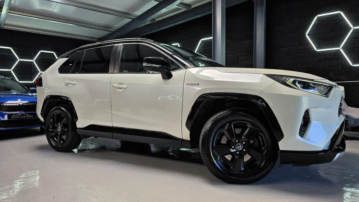 🔥 2019 Toyota RAV4 2.5 Hybrid Sport Automatic - Image 5