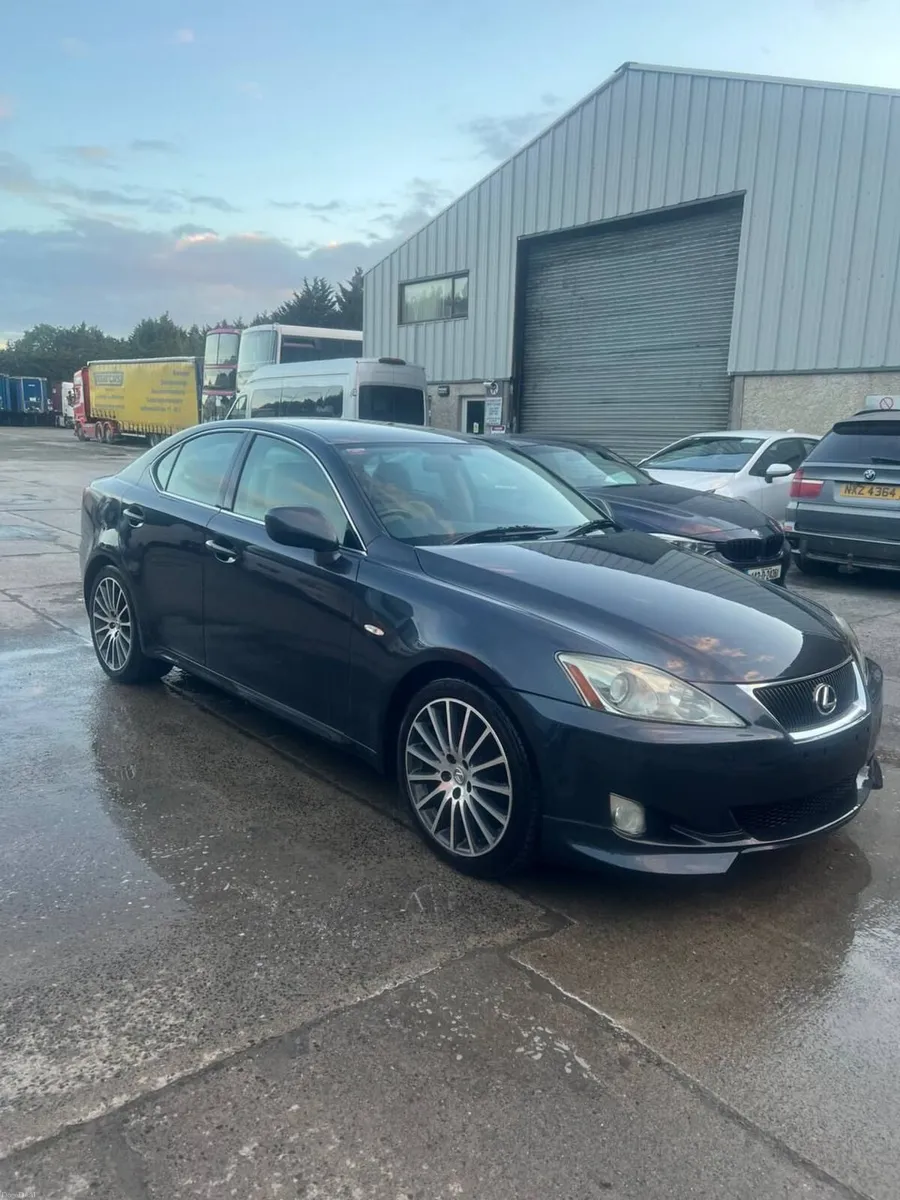 Lexus IS 2006 - Image 3