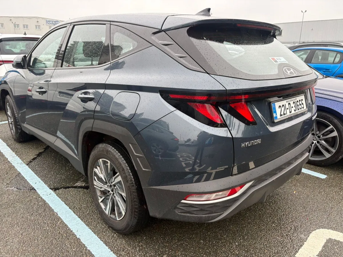 Hyundai Tucson one owner - Image 5