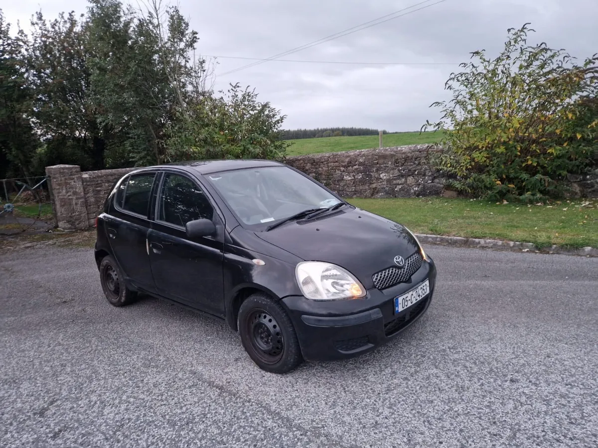 2005 Toyota Yaris - Image 5