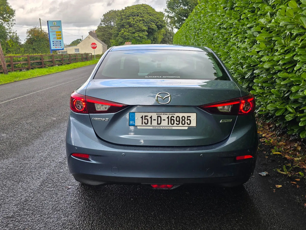 2015 Mazda 3 Executive SE Low Mileage 1 Owner - Image 5
