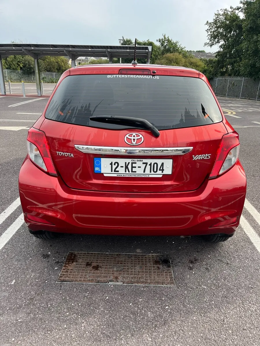 Car - Image 2