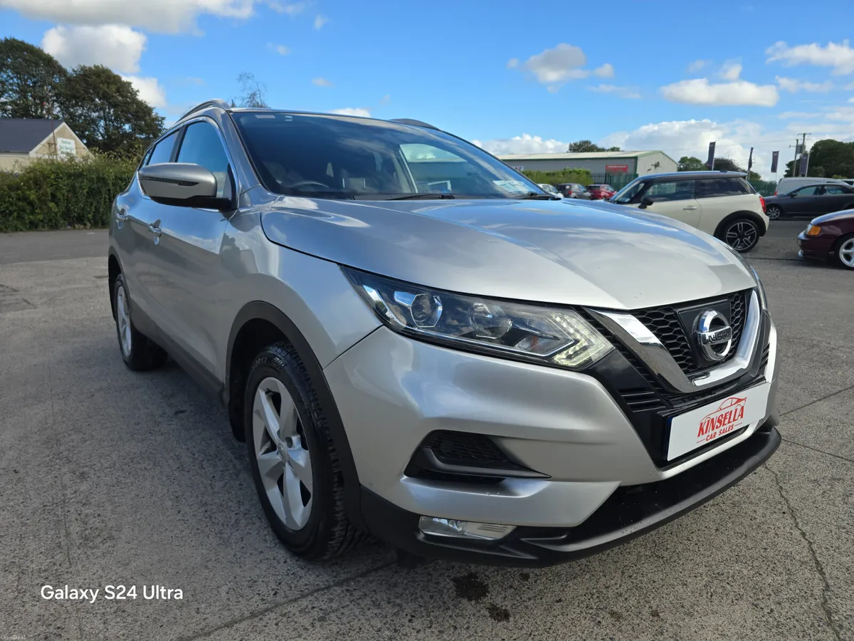 Nissan Qashqai 1.5 dct se AUTOMATIC - Image 3