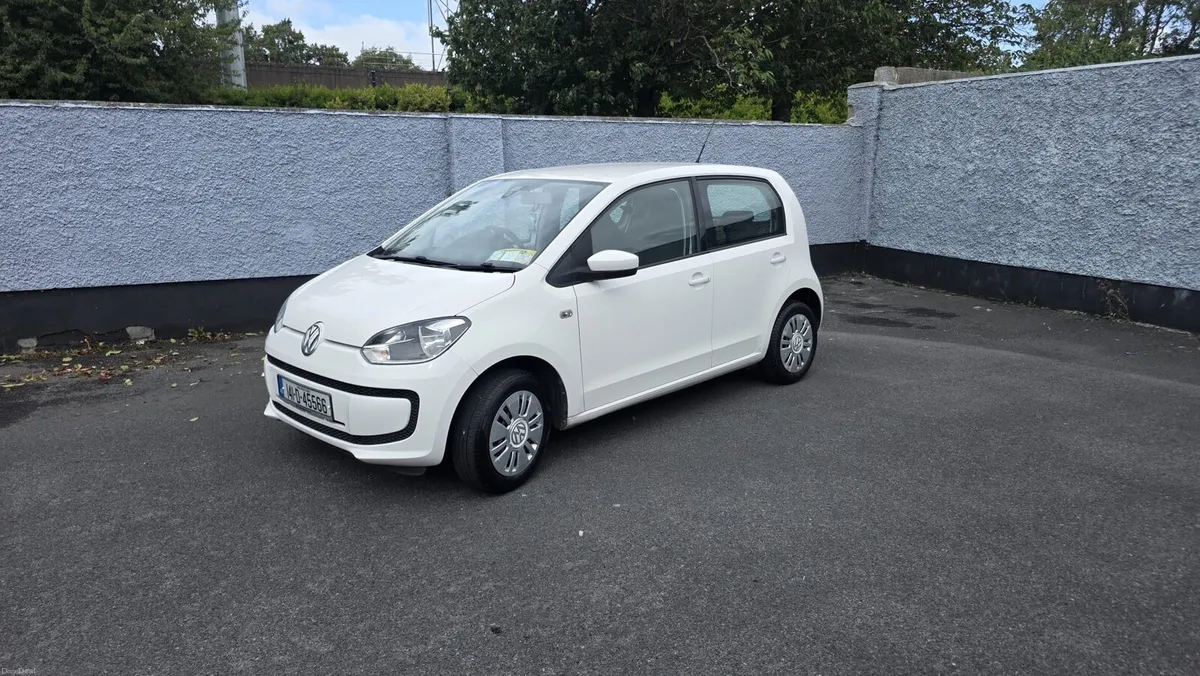 2014 Volkswagen UP - Image 1