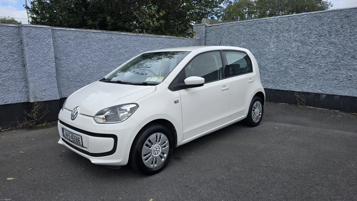 2014 Volkswagen UP - Image 2