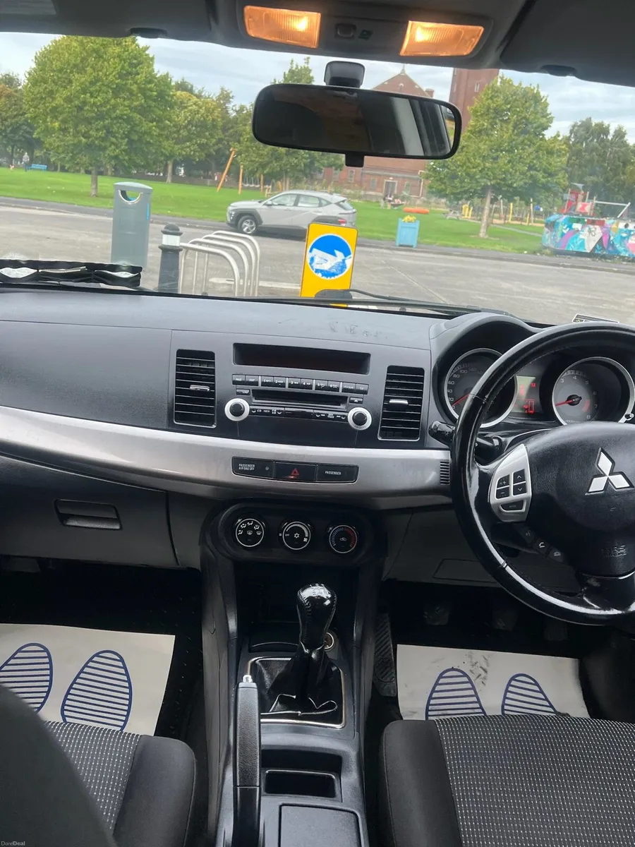 Car - Image 5