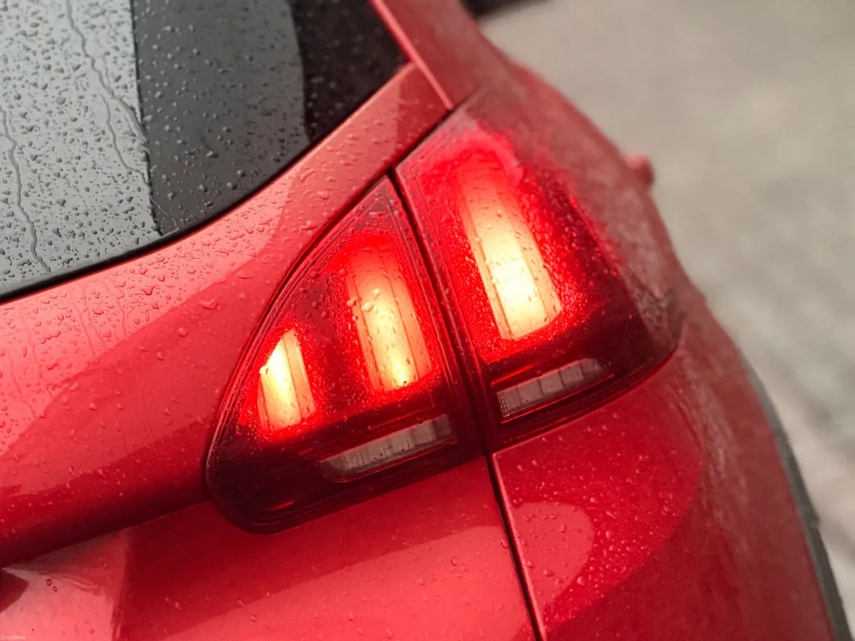 Peugeot 2008 2018 - Image 6