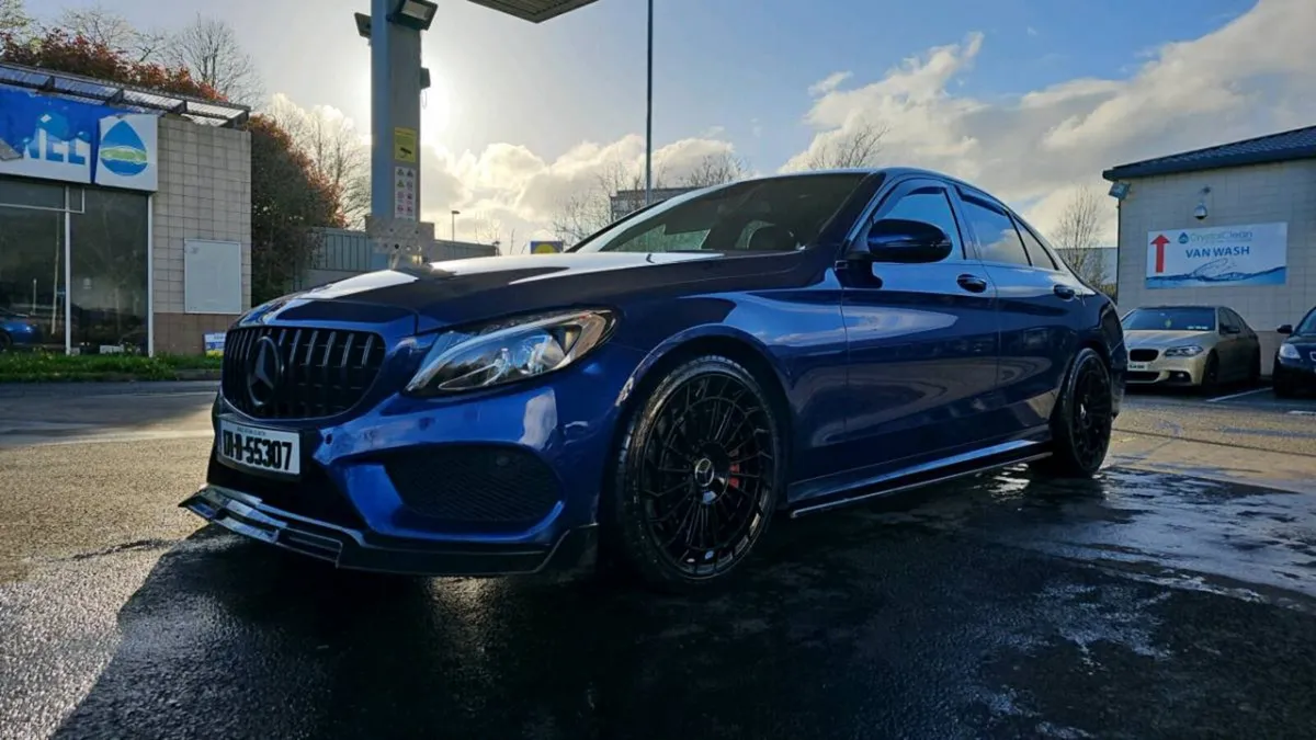 Mercedes Benz C Class C250 AMG line premium plus - Image 1