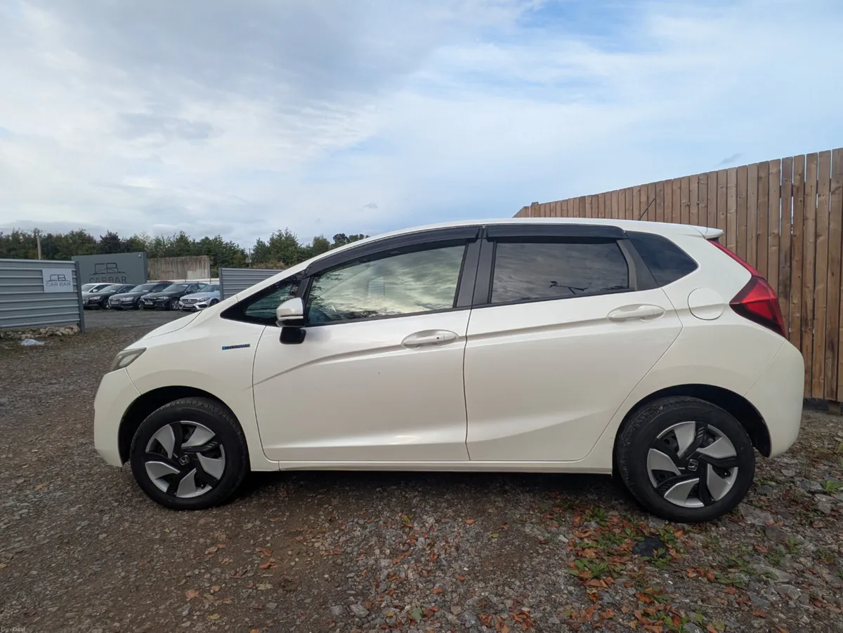2014 Honda Fit 1.5 Hybrid Auto | UK Reg | 49K Mile - Image 5