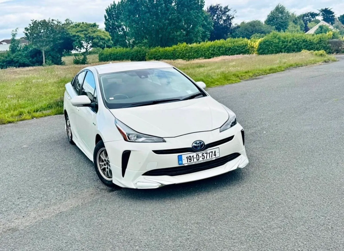 Toyota Prius hybrid 2019 NCT 2028 - Image 6