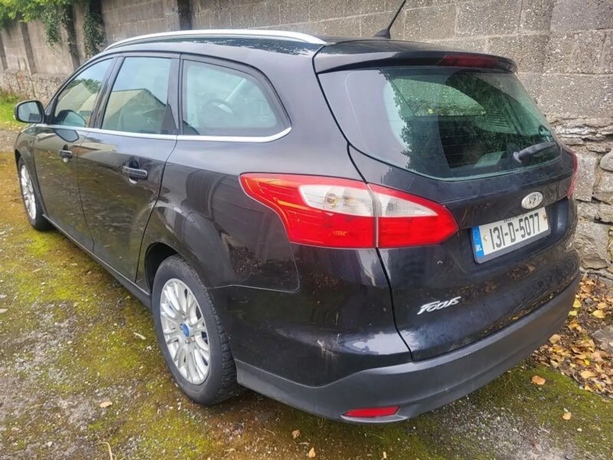 2013 Ford Focus Estate Titanium - Image 5