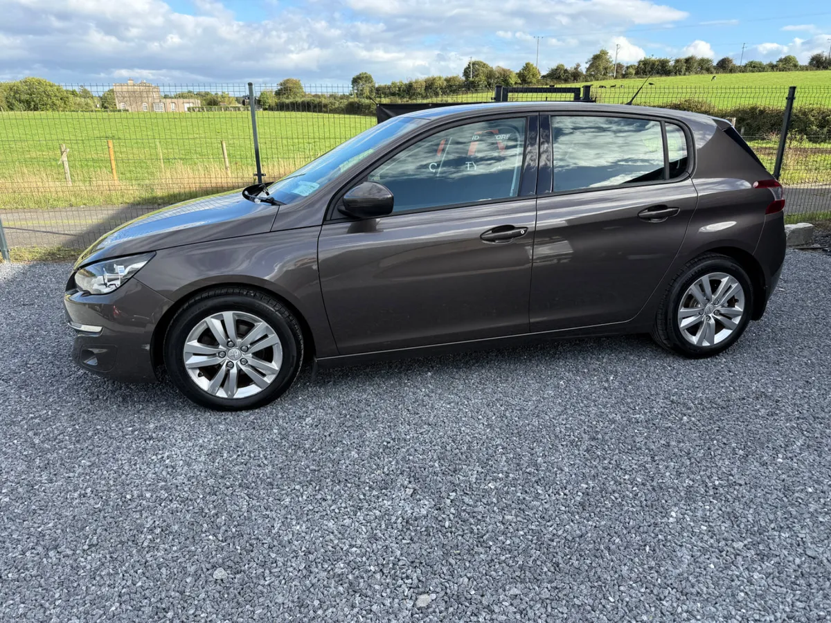 2014 Peugeot 308 1.6 HDI Low Km - Image 4