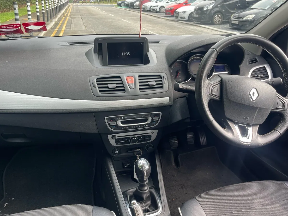 Renault Fluence 147 kilometres - Image 4