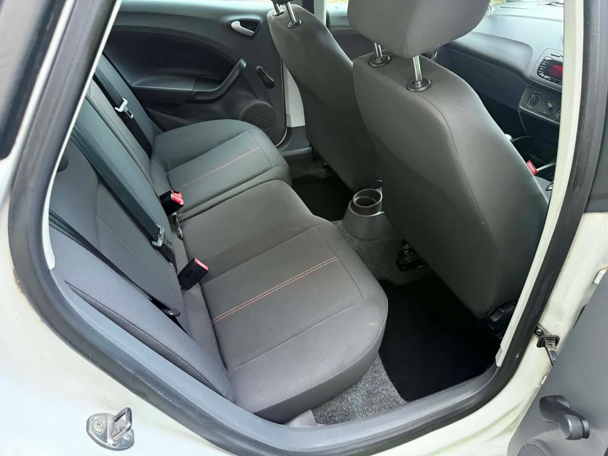 2011 seat Ibiza - Image 6