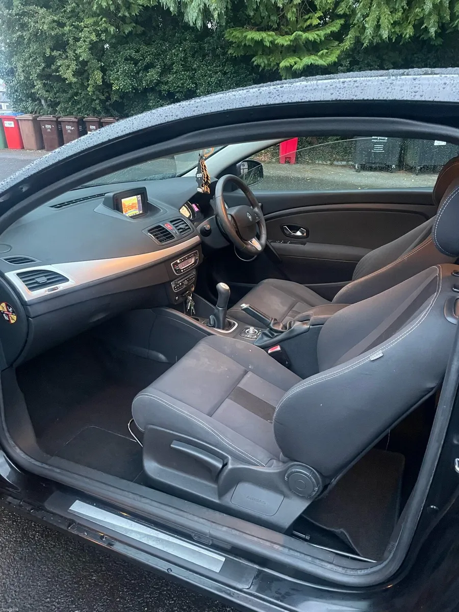 Renault Megane - Image 5