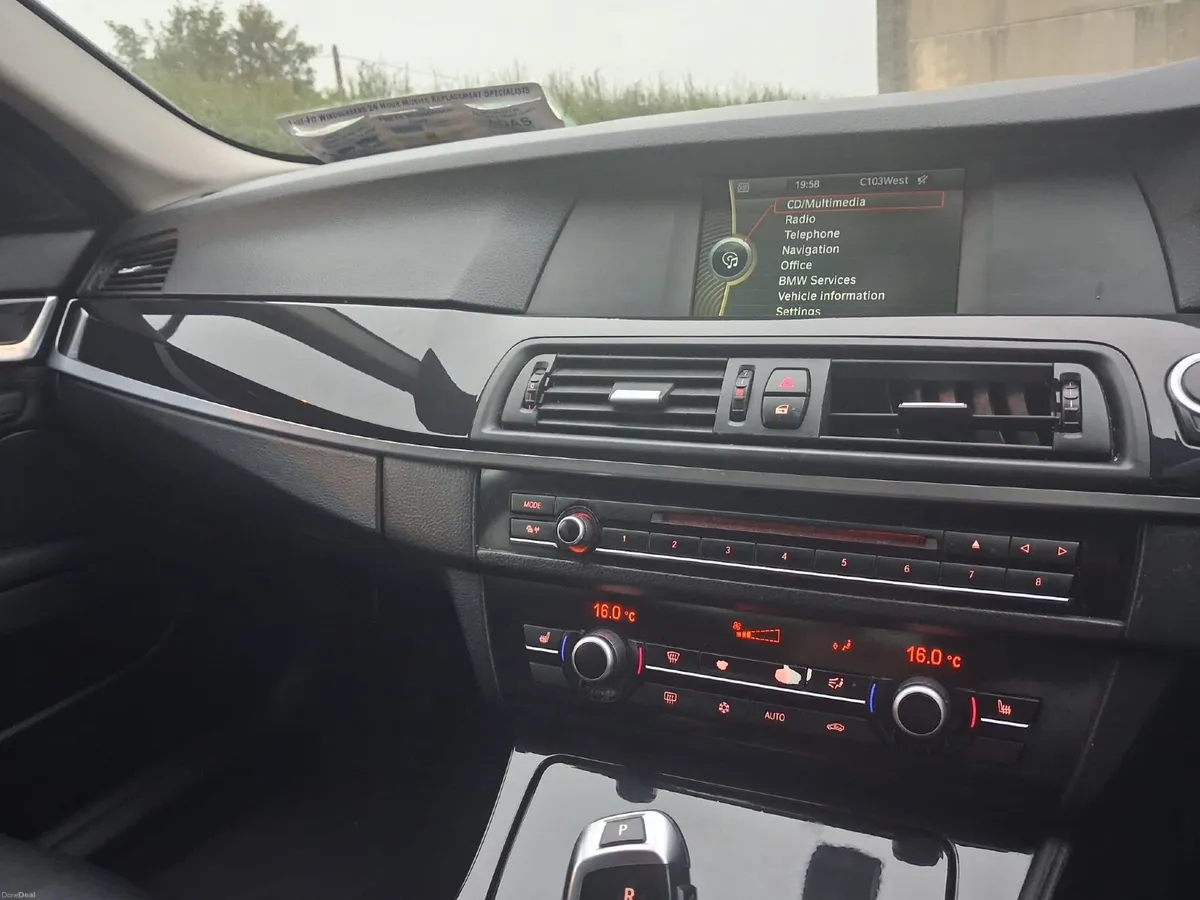 2011 BMW 520d Automatic – Great Service History – - Image 6