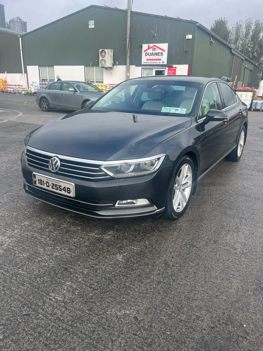 2018 Volkswagen Passat GT line - Image 4