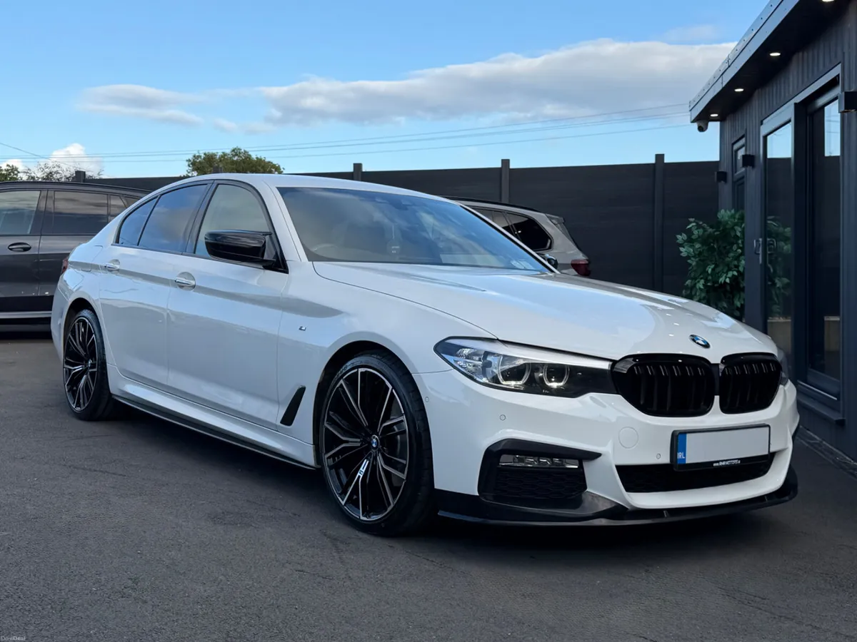 2017/171 BMW 520D G30 MSPORT - Image 3