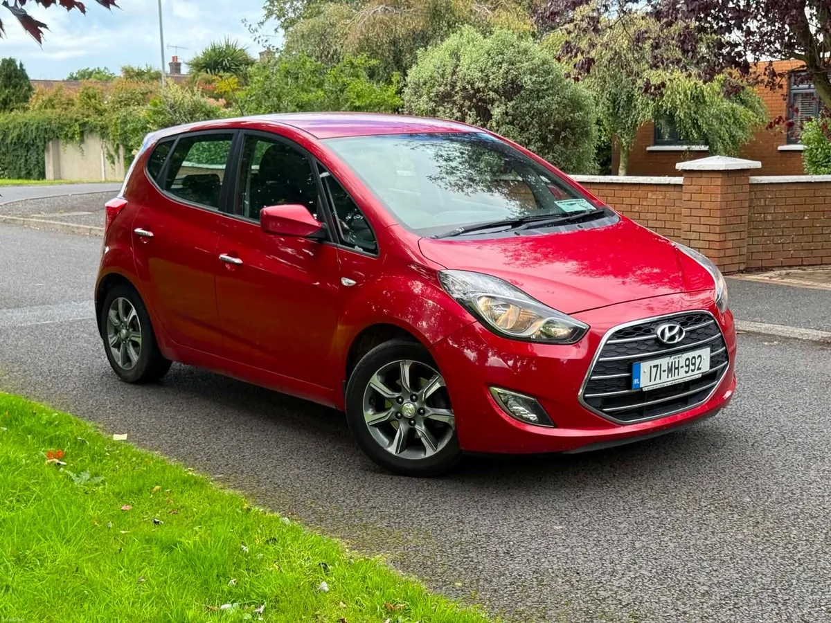 2017 Hyundai ix20 nct - Image 2