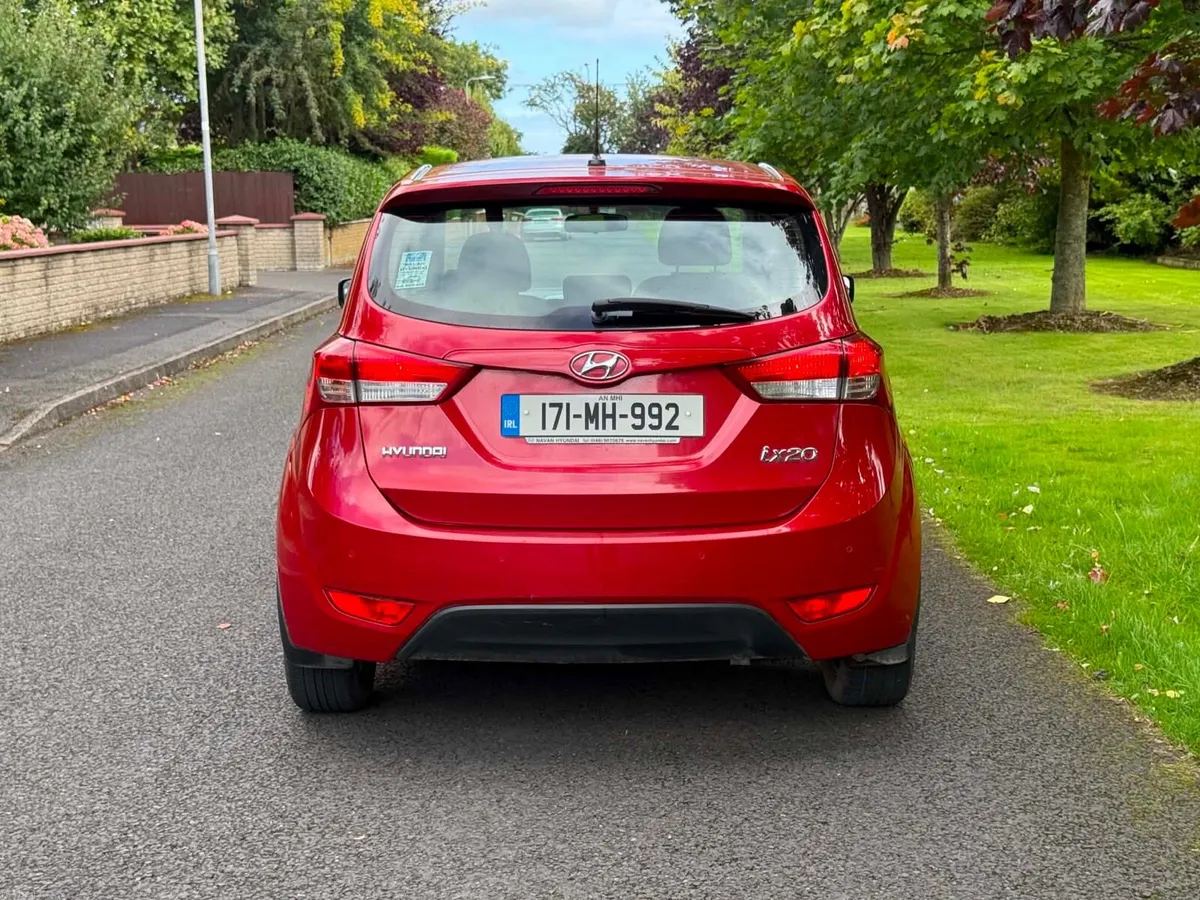 2017 Hyundai ix20 nct - Image 4