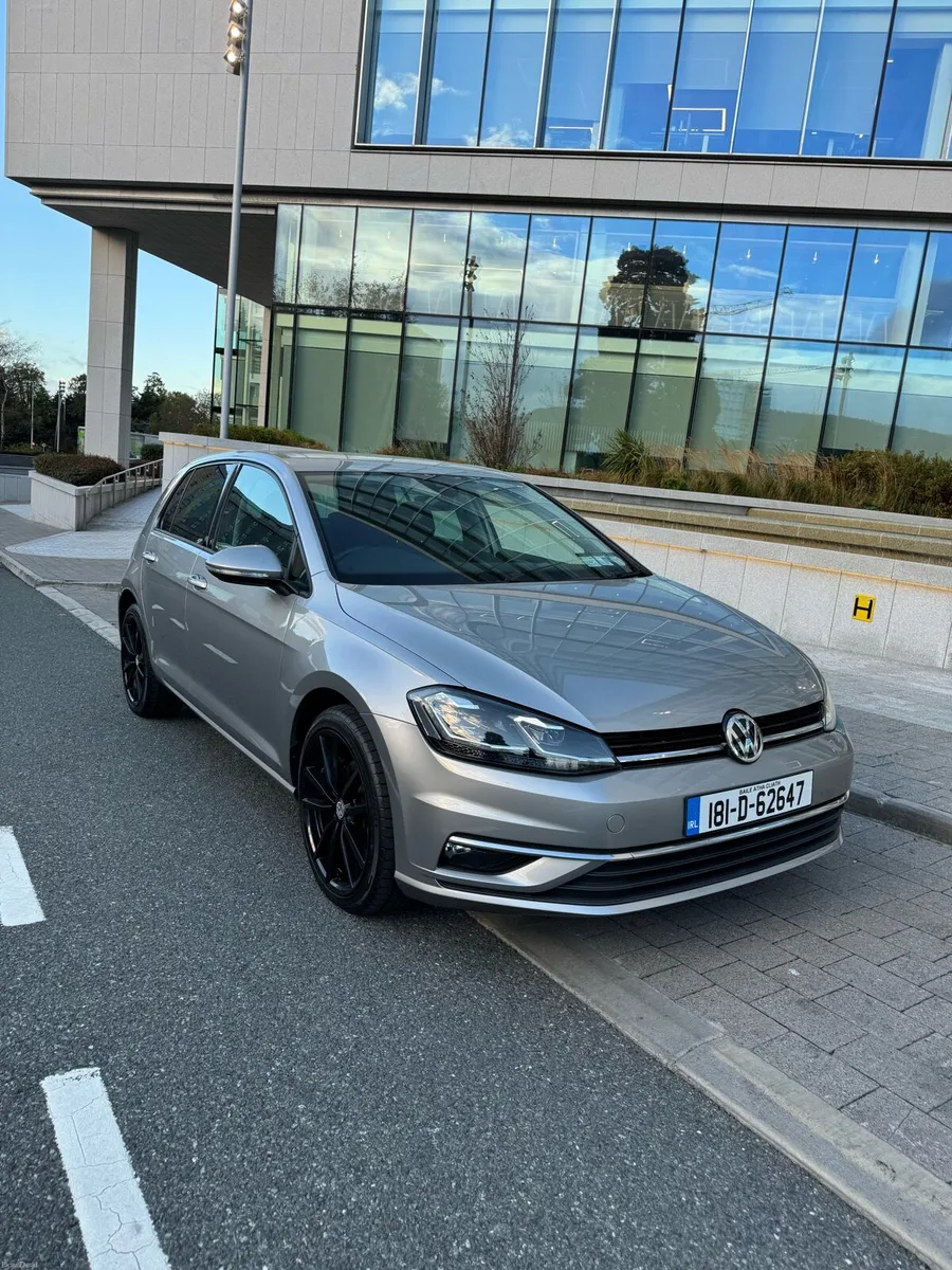 Volkswagen Golf 2018 TSI 1.2 Automatic 39,000 KM - Image 1