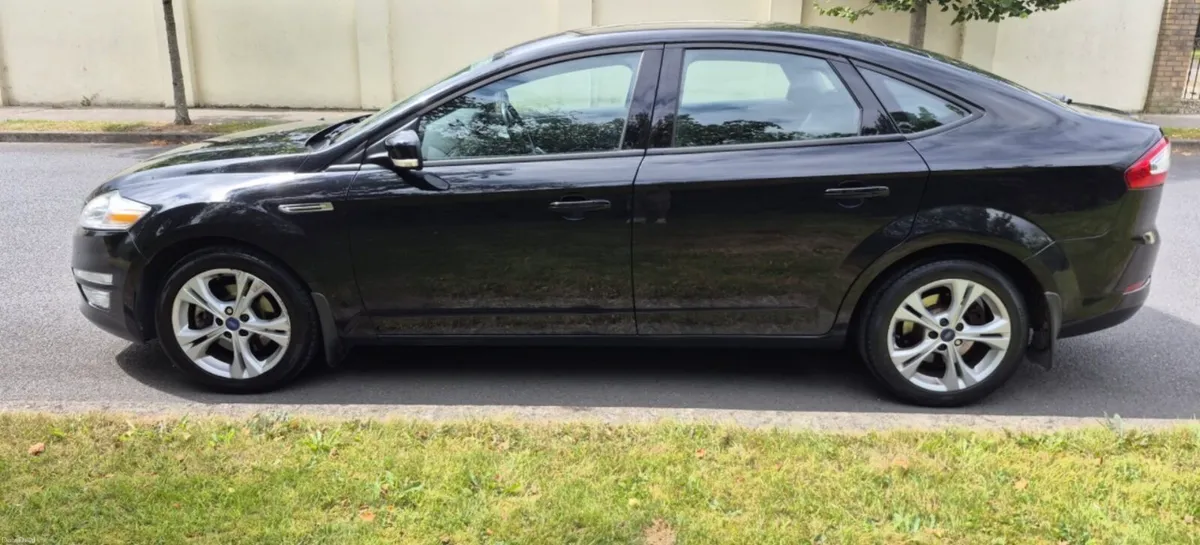 2013 Ford Mondeo Zetec 2.0 TDCi NCT 07/27 - Image 3