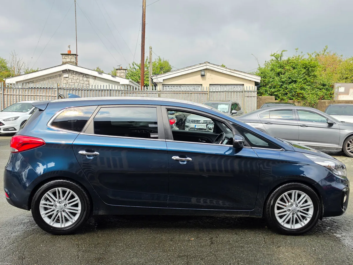 191 KIA CARENS *1.6D*7 SEATER* - Image 4