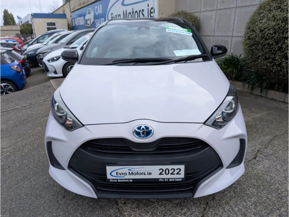 Toyota Yaris X HYBRID AUTOMATIC 1.5 PETROL //LOW M - Image 2