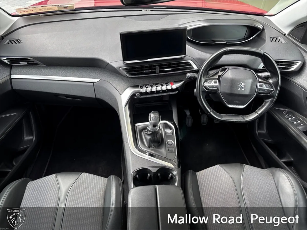 Peugeot 3008 Facelift ALLURE 1.5 Diesel Manual 130 - Image 4