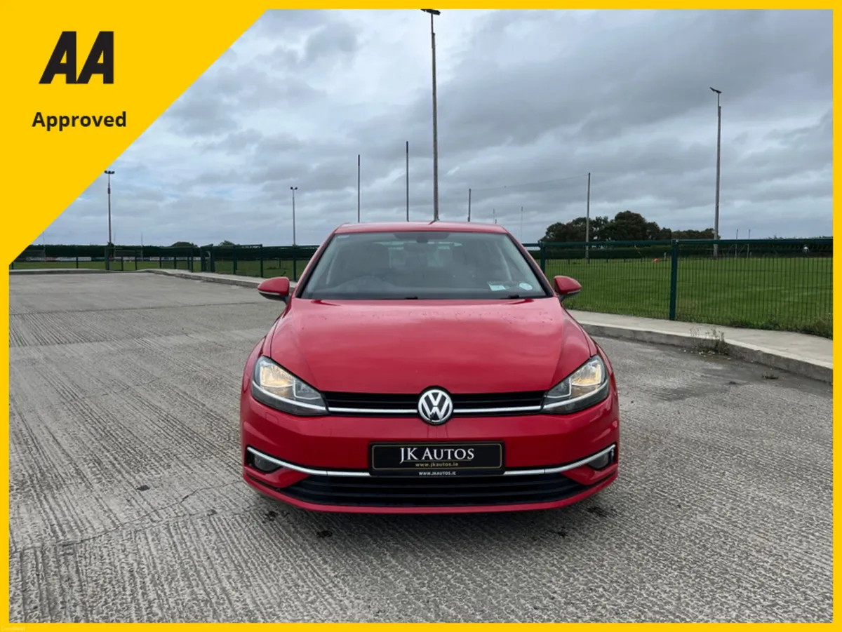 Volkswagen Golf HIGHLINE 1.6 TDI MANUAL 5SPEED 5DR - Image 6