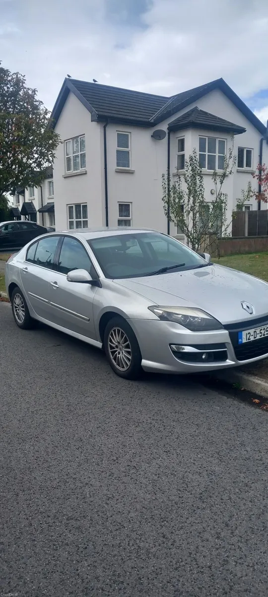 Renault Laguna 2012 - Image 2